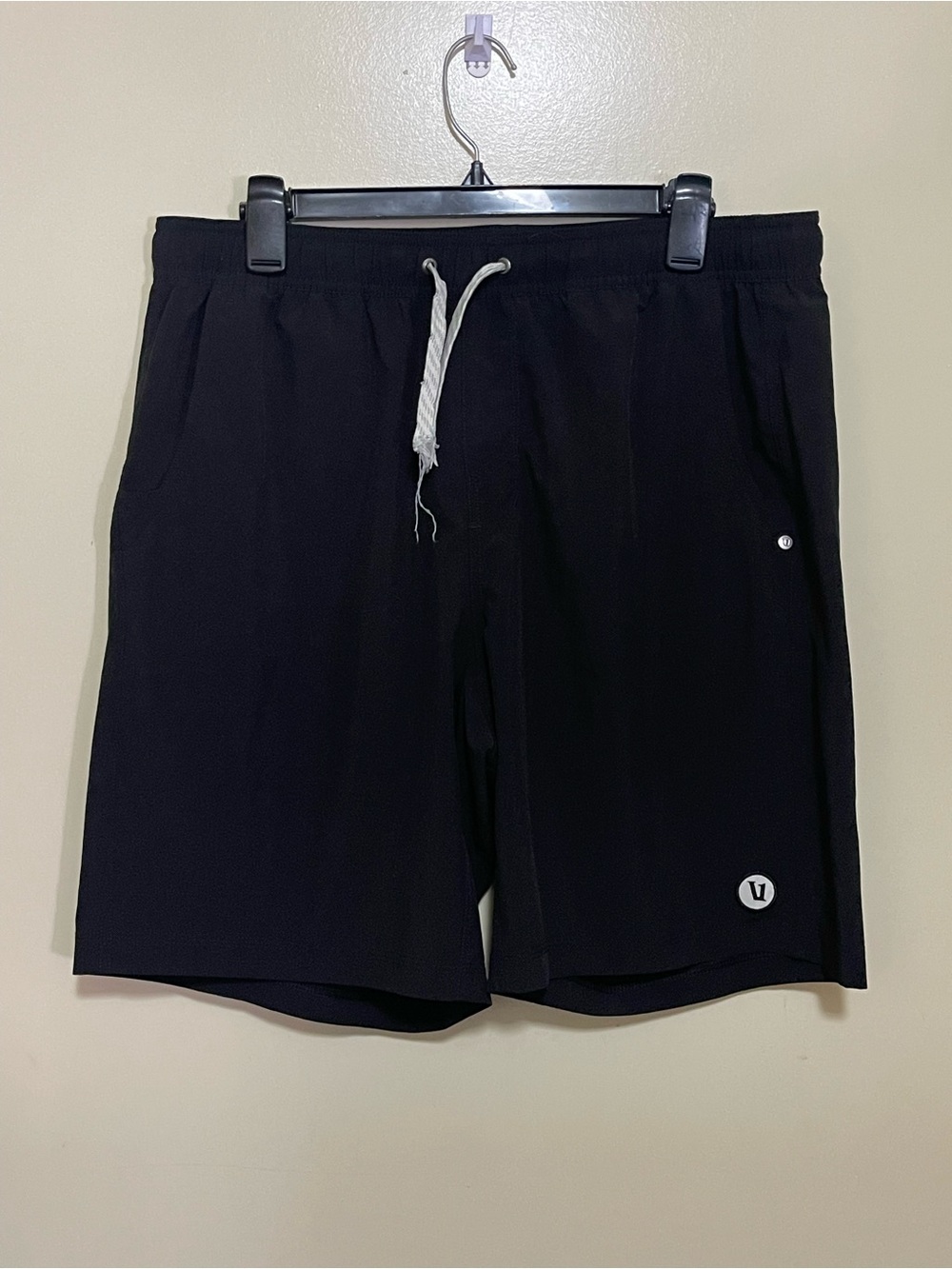 Vuori Men's Black Athletic Drawstring Shorts